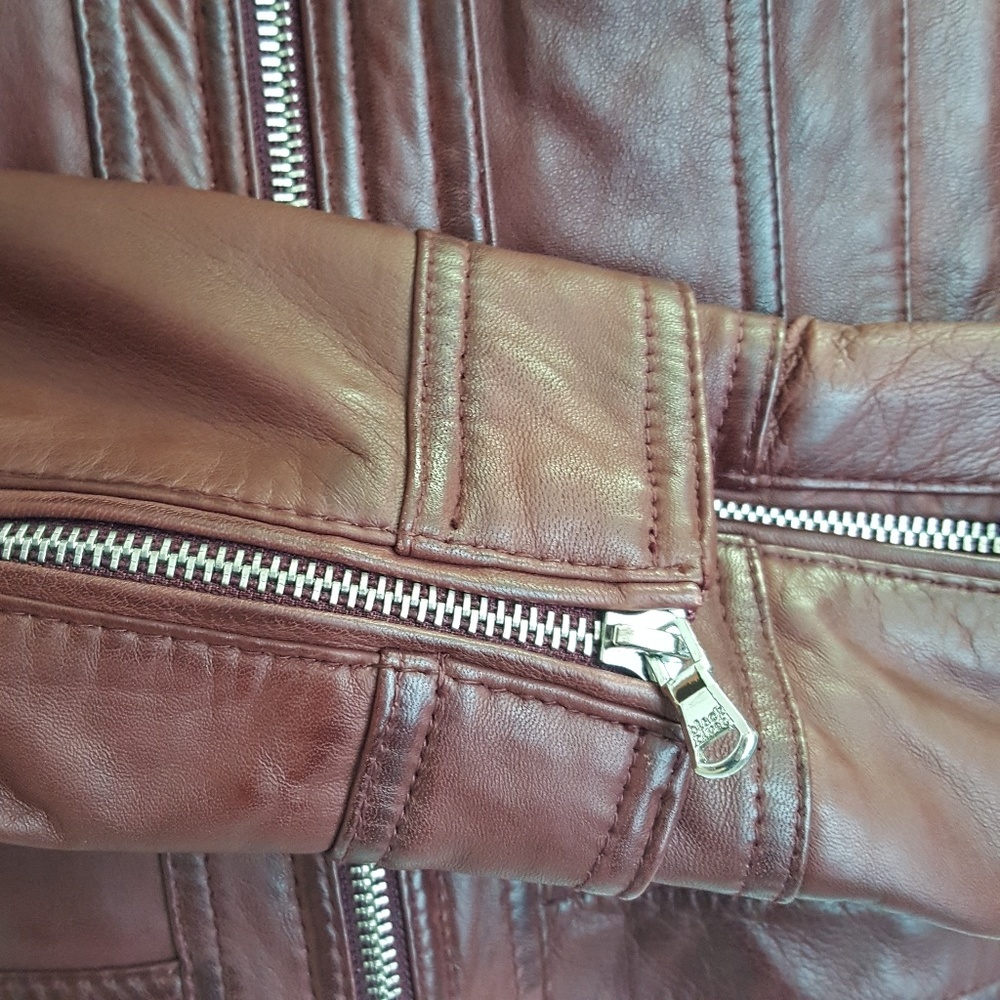 Black Rivet jacket - Picture 5 of 8
